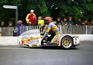 Images Dated 10th October 2021: Dick Greasley and Mick Skeels (Yamaha) 1977 Sidecar TT