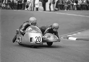 Dick Hawes & Eddie Kiff (Cooper Weslake) 1974 500 Sidecar TT