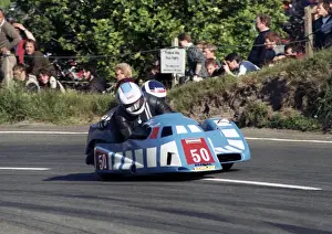 Dick Hawes & Eddy Kiff (Ireson Yamaha) 1989 Sidecar TT