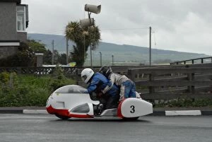 Images Dated 27th May 2007: Dick Hawes & Tim Dixon (Busch BMW) 2007 Pre TT Classic