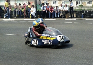 Dick Tapken Gallery: Dick Tapken & Peter Williams (Albion Yamaha) 1978 Sidecar TT
