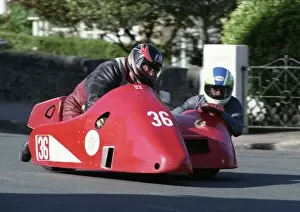 Images Dated 7th January 2018: Dick Tapken & Steve Knowles (Jacobs Suzuki) 1994 Sidecar TT