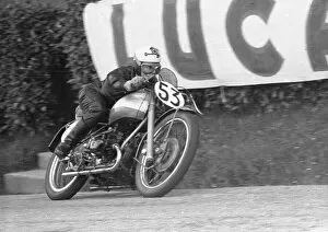 Images Dated 7th March 2022: Don Chapman (Douglas) 1954 Clubman Junior TT