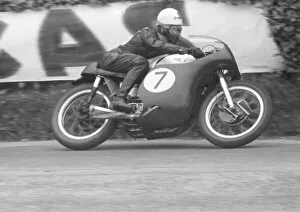 Images Dated 7th March 2022: Don Chapman (Norton) 1959 Senior Formula One TT