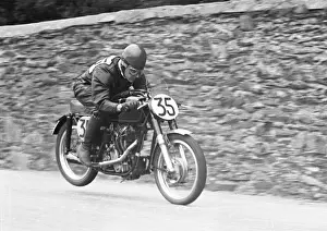 Doug Beasley (Beasley Velocette) 1952 Lightweight TT