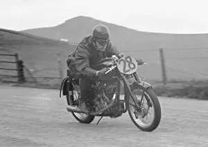 Doug Beasley (Beasley Velocette) 1953 Lightweight TT