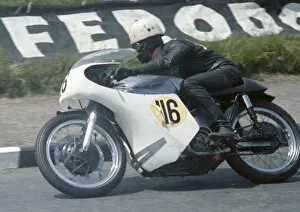 Images Dated 12th September 2020: Doug Cash (Norton) 1967 Senior TT