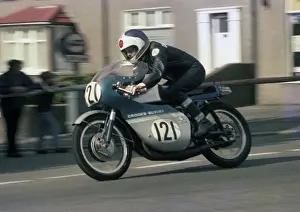 Eddie Crooks Prints: Eddie Crooks (Crooks Suzuki) 1983 Lightweight Classic MGP