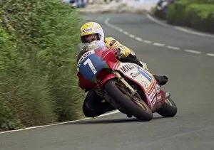 Images Dated 22nd July 2011: Eddie Laycock at Tower Bends: 1987 Junior TT