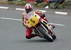 Images Dated 6th November 2019: Eddie Laycock (Yamaha) 1990 Supersport 600 TT