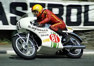 Images Dated 3rd June 2018: Eddie Roberts (Yamaha) 1974 Production TT