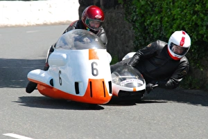 Bob Dowty Gallery: Eddy Toombs & Bob Dowty (BMW) 2011 Pre TT Classic