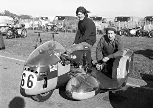 Images Dated 17th March 2019: Eric Bregazzi & Jimmy Creer (BSA) 1976 Sidecar TT