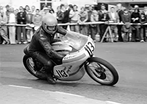 Eric Cornes (Beale Norton) 1975 Senior Manx Grand Prix