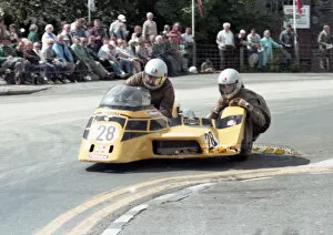 Images Dated 5th March 2020: Eric Cornes & Graham Wellington (Yamaha) 1984 Sidecar TT