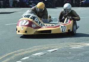 Images Dated 19th August 2020: Eric Cornes & Robert Holmes (Yamaha) 1981 Sidecar TT