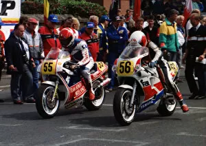 Eric Galbraith Gallery: Eric Galbraith (Honda) & Derek Chatterton (Yamaha) 1989 Senior TT