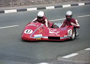 Eric Mordo & Bjorn Rasmussen (BGA Armstrong) 1982 Sidecar TT