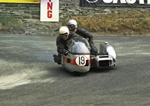 1970 500 Sidecar Tt Prints: Eric Parkinson & D Bayley (EP Crescent) 1970 500 Sidecar TT
