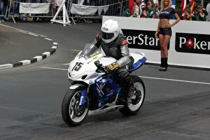 Images Dated 12th June 2009: Eric Wilson (Yamaha) 2009 Superbike TT