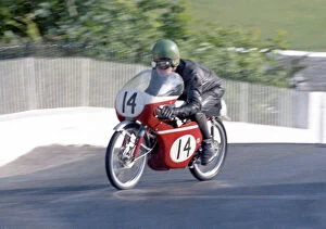 Images Dated 10th January 2021: Ernie Griffiths (Honda) 1968 50cc TT