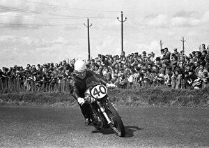 Images Dated 7th December 2017: Ernie Oliver (Norton) 1953 Senior Ulster Grand Prix