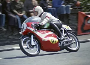 Ernie Pitt Gallery: Ernie Pitt (TWS Suzuki) 1974 Senior TT