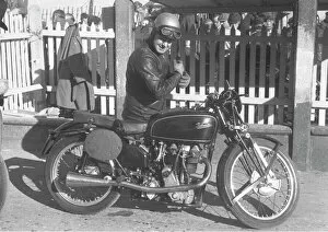 Images Dated 10th May 2018: Ernie Thomas (Velocette) 1949 Junior TT