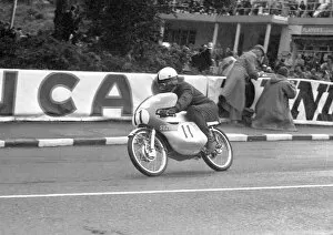 Images Dated 1st August 2016: Ernst Degner (Suzuki) 1965 50cc TT