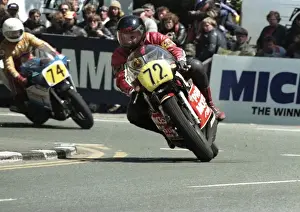 Ernst Grandegger (Yamaha) at Quarter Bridge; 1985 Senior TT