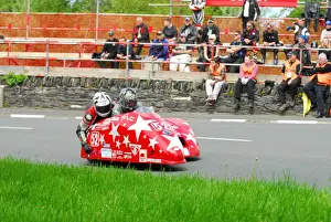 Estelle Leblond & Sebastien Lavorel (SGR) 2013 Sidecar TT