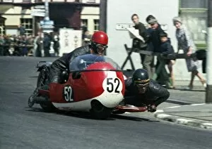 Alex Macfadzean Gallery: F G Ellis & Alex Macfadzean (Norton) 1967 Sidecar TT