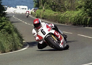 Images Dated 7th July 2011: The first 120+ mph lap: Steve Hislop (Honda) 1989 Formula 1 TT