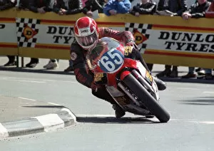 Images Dated 8th July 2020: Francis Everard (Yamaha) 1990 Junior TT