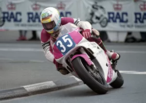 Images Dated 8th July 2020: Francis Everard (Yamaha) 1993 Junior TT