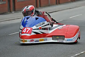 Franck Barber & Emmanuel Debroise (SGR Suzuki) 2014 Sidecar TT