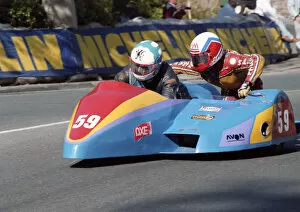 Images Dated 17th December 2019: Franco Martinel & Steve Knowles (MSDF Yamaha) 1991 Sidecar TT