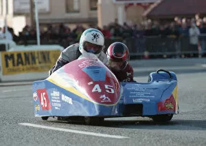Images Dated 21st June 2020: Franco Martinel & Tony Wilde (MSDF Yamaha) 1996 Sidecar TT