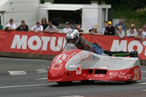 Francois Leblond Gallery: Francois Leblond & Nicolas Duhamel (Shelbourne) 2011 Sidecar TT