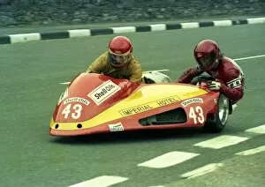 Frank Illingworth Gallery: Frank Illingworth and Andrew Oldroyd (Yamaha) 1986 Sidecar TT
