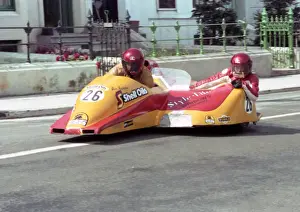 Frank Illingworth & Andrew Oldroyd (Yamaha) 1984 Sidecar TT