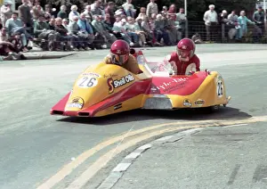 Frank Illingworth & Andrew Oldroyd (Yamaha) 1984 Sidecar TT