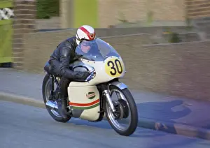 Frank Moss (Norton) 1972 Senior Manx Grand Prix practice