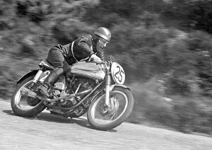 Frank Norris Gallery: Frank Norris (FAN Norton) 1953 Senior TT
