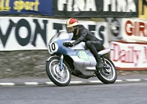 Images Dated 13th November 2019: Frank Perris (Suzuki) 1965 Lightweight TT