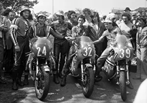 Frank Rutter & Mick Poxon (Honda) and Chas Mortimer & Bill Simpson (Suzuki) and David Hughes & Tony Rutter (Suzuki) 1976 Production TT