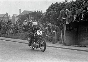 Vincent Collection: Frank Taylor (Vincent) 1950 1000cc Clubman TT