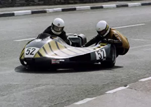 Images Dated 4th January 2019: Frank Wrathall & Derek Fort (Yamaha) 1980 Sidecar TT