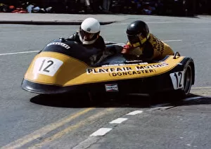 Images Dated 29th October 2018: Frank Wrathall & Phil Spendlove (Yamaha) 1981 Sidecar TT