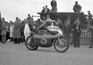 Images Dated 9th July 2021: Franta Stastny (Jawa) 1963 Senior TT